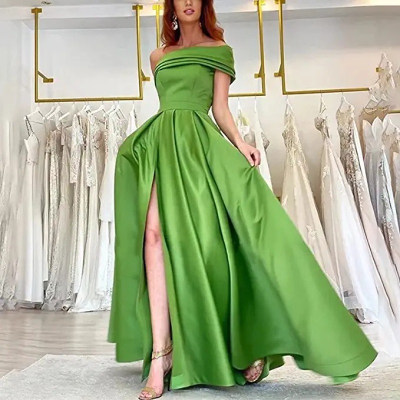 Elegant Satin Evening Gown Split - Elegante off-shoulder satijnen avondjurk met hoge