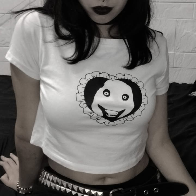 Y2K Graphic Baby Tee Crop - Gothische Weird Face Heart Graphic Crop